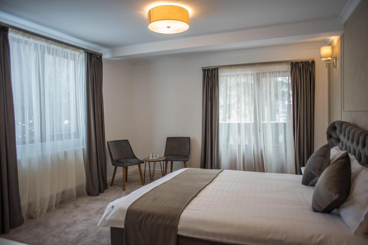 Boga Rooms ซินายา ภายนอก รูปภาพ